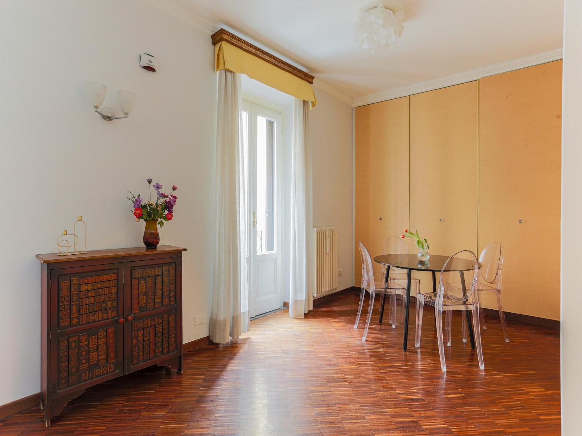 The Best Rent - Spacious One-Bedroom Apartment Near The Columns Of San Lorenzo Mediolan Zewnętrze zdjęcie